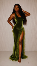 Load image into Gallery viewer, Hollywood Gown
